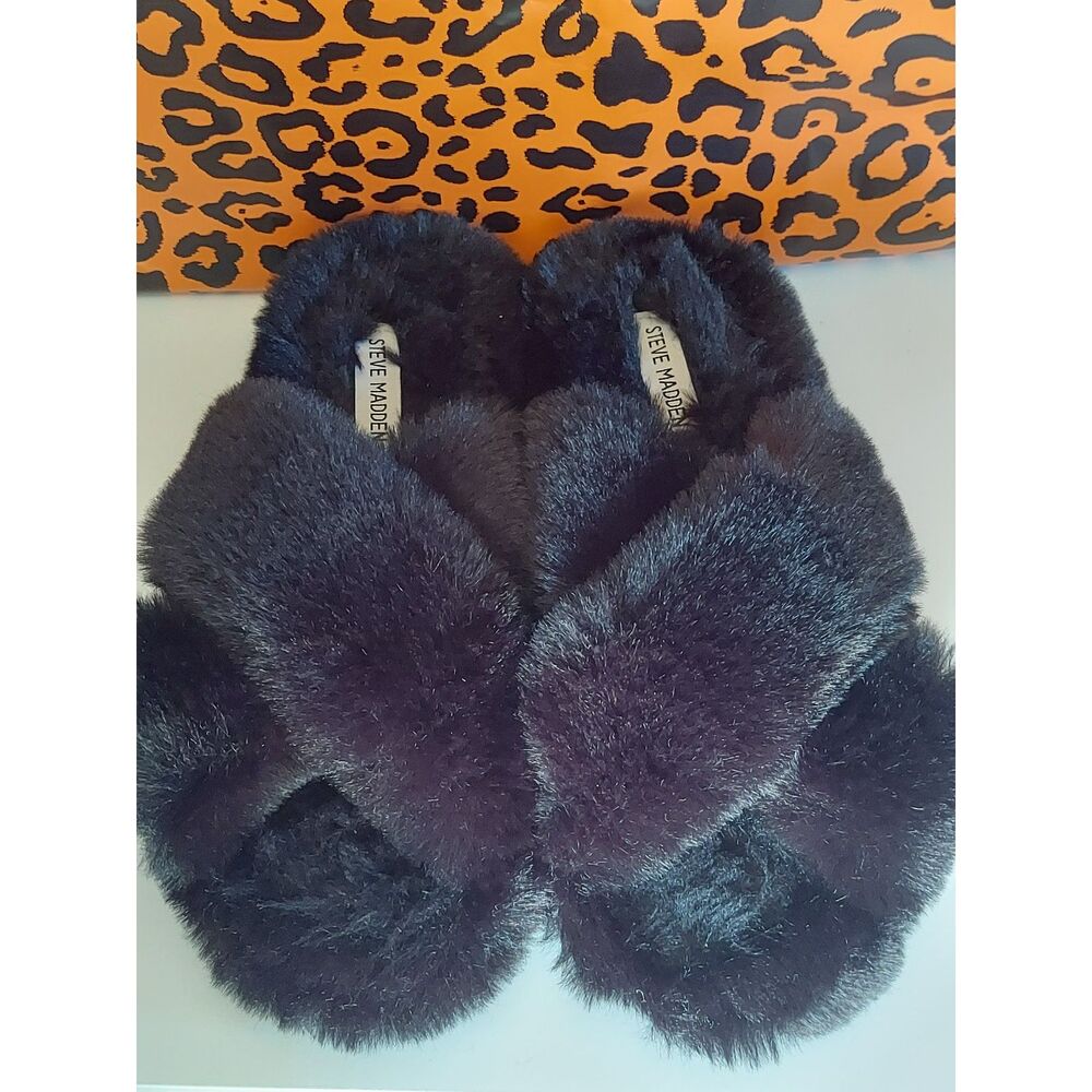 Steve Madden Black Fuzzy Slipper Slides Sz Large 9/10